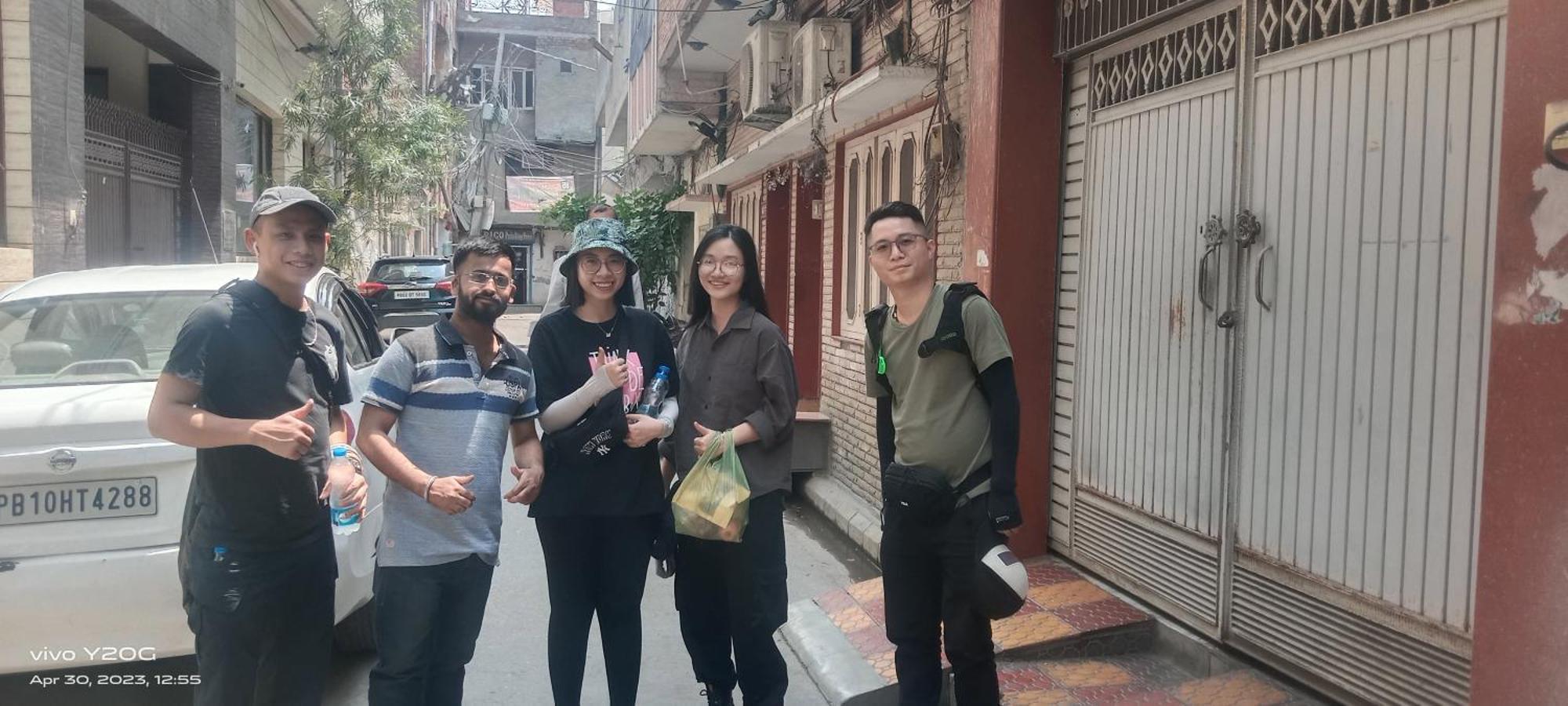 S4 Home Stay -5 Mint From Golden Temple Амритсар Екстериор снимка