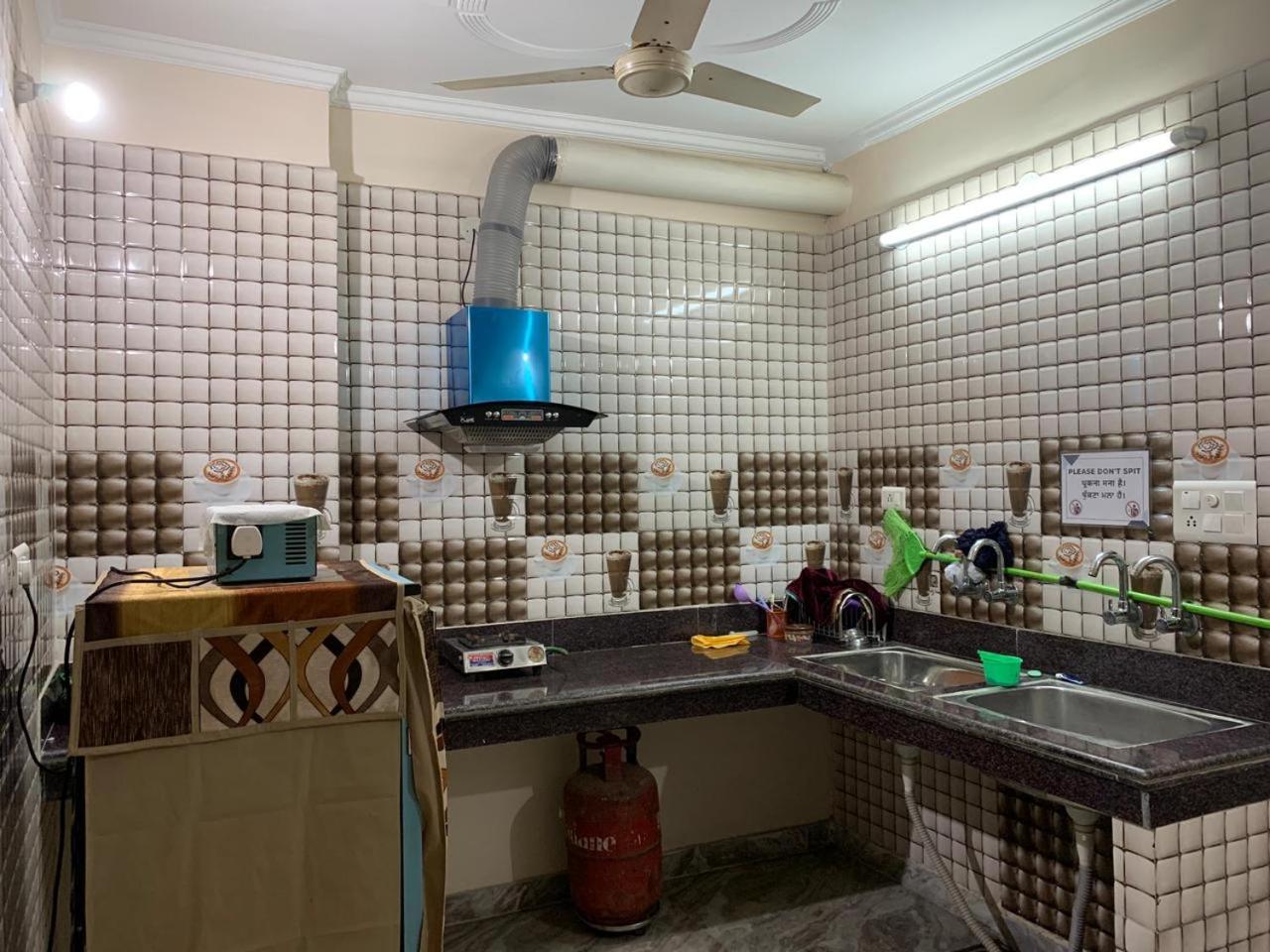 $4 Home Stay Амритсар Екстериор снимка